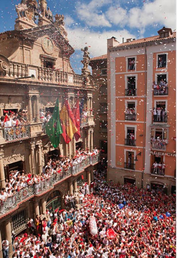 Jarautaresort Pamplona Bagian luar foto